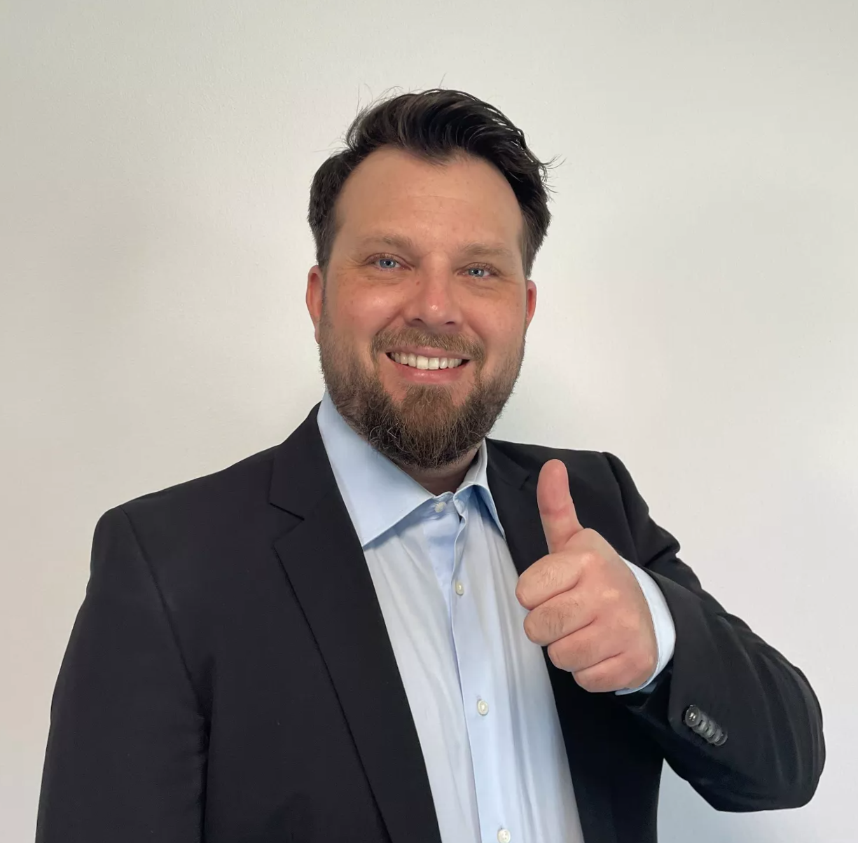 Marius Klecker - Founder & CEO
